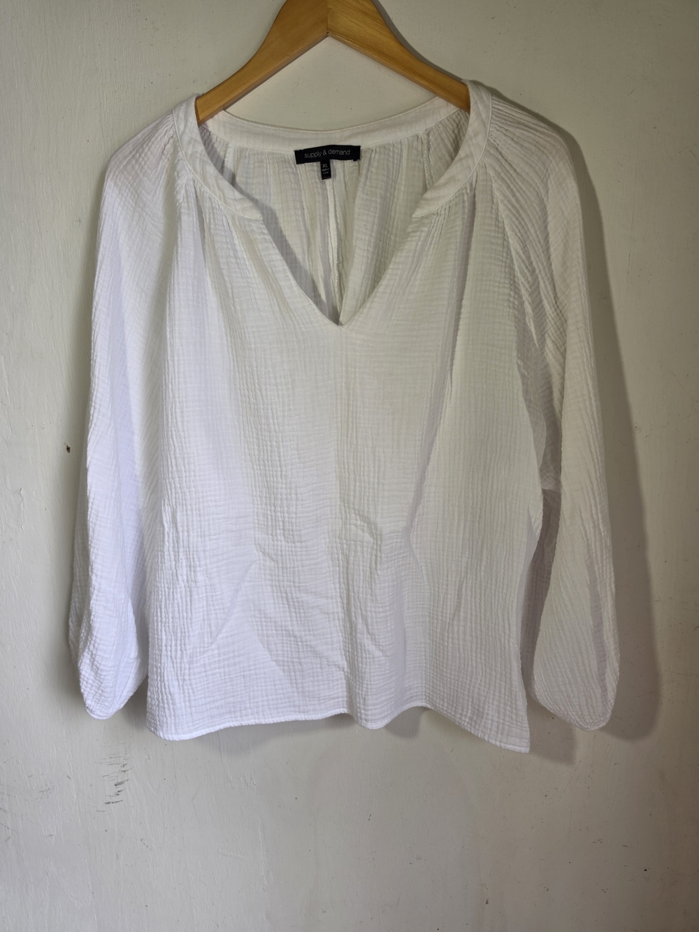 Supply and Demand White Textured Cotton Long Sleeve Top XL